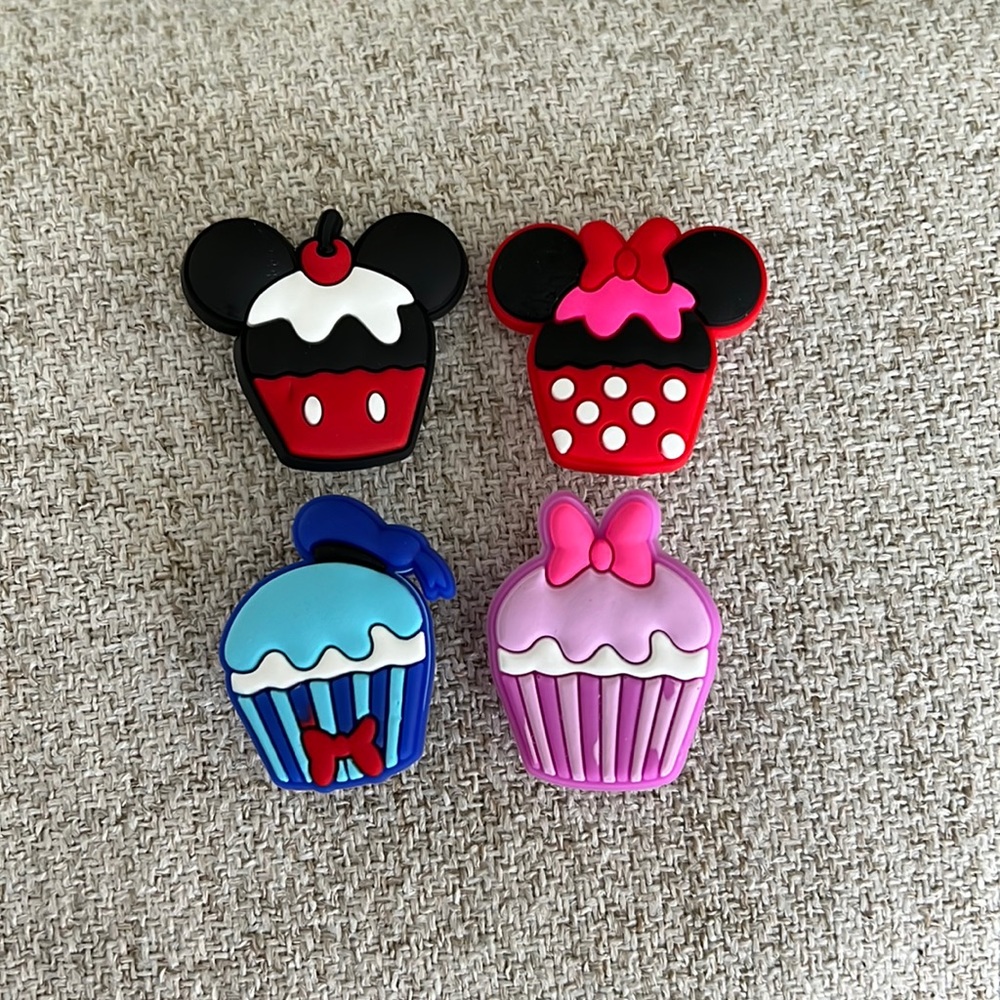 Disney Cupcake Jibbitz - Picture 1 of 5